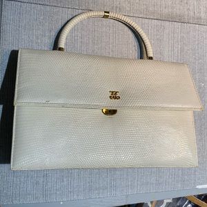 Vintage ivory purse. Never used. Made by Bellestone